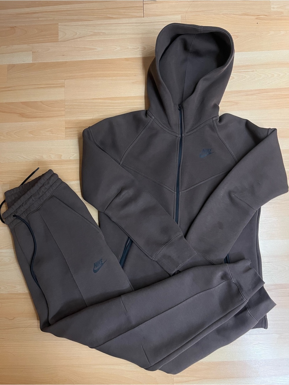 🤎Women’s Tech Fleece Tracksuit🤎